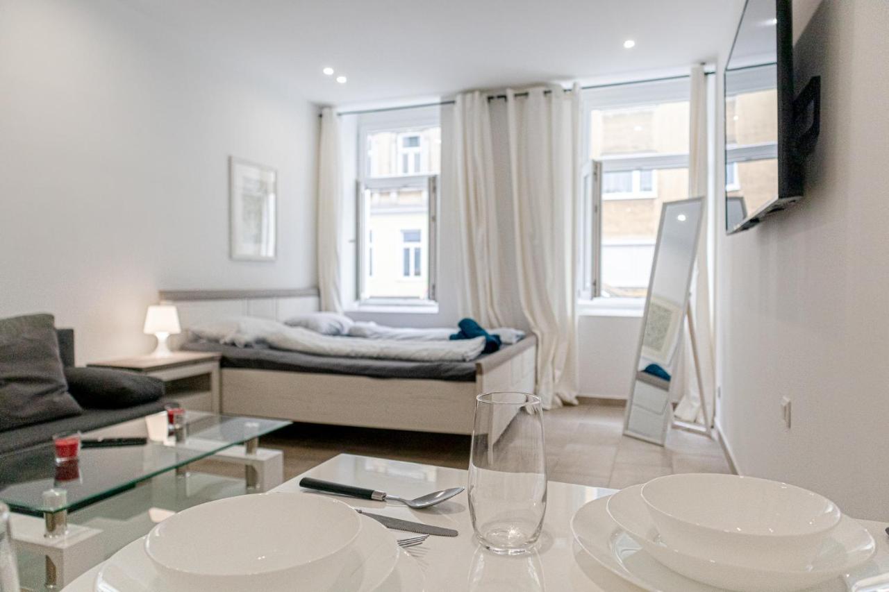 9 Min From Center - Lovely Near U1 Reumannplatz Apartment Wien